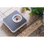 BASCULA BAÑO JATA SIN PILAS BLANCA